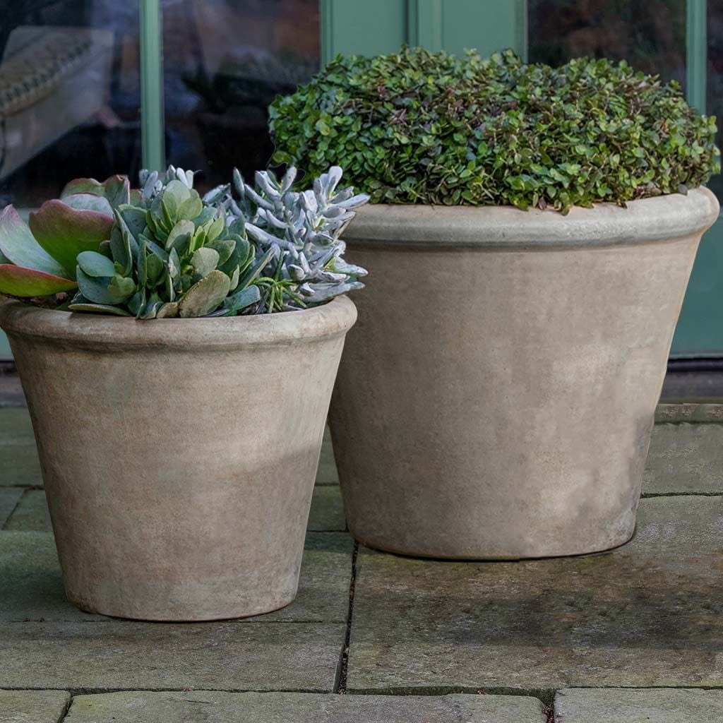 Cortona Large Terra Cotta Planter Set of 2 in Antico Terra Cotta Finish