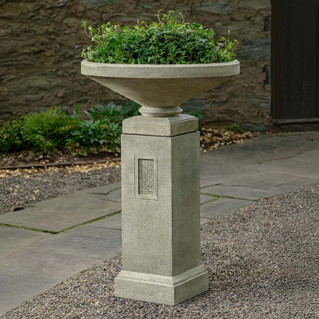 Gimlet Urn with Pedestal