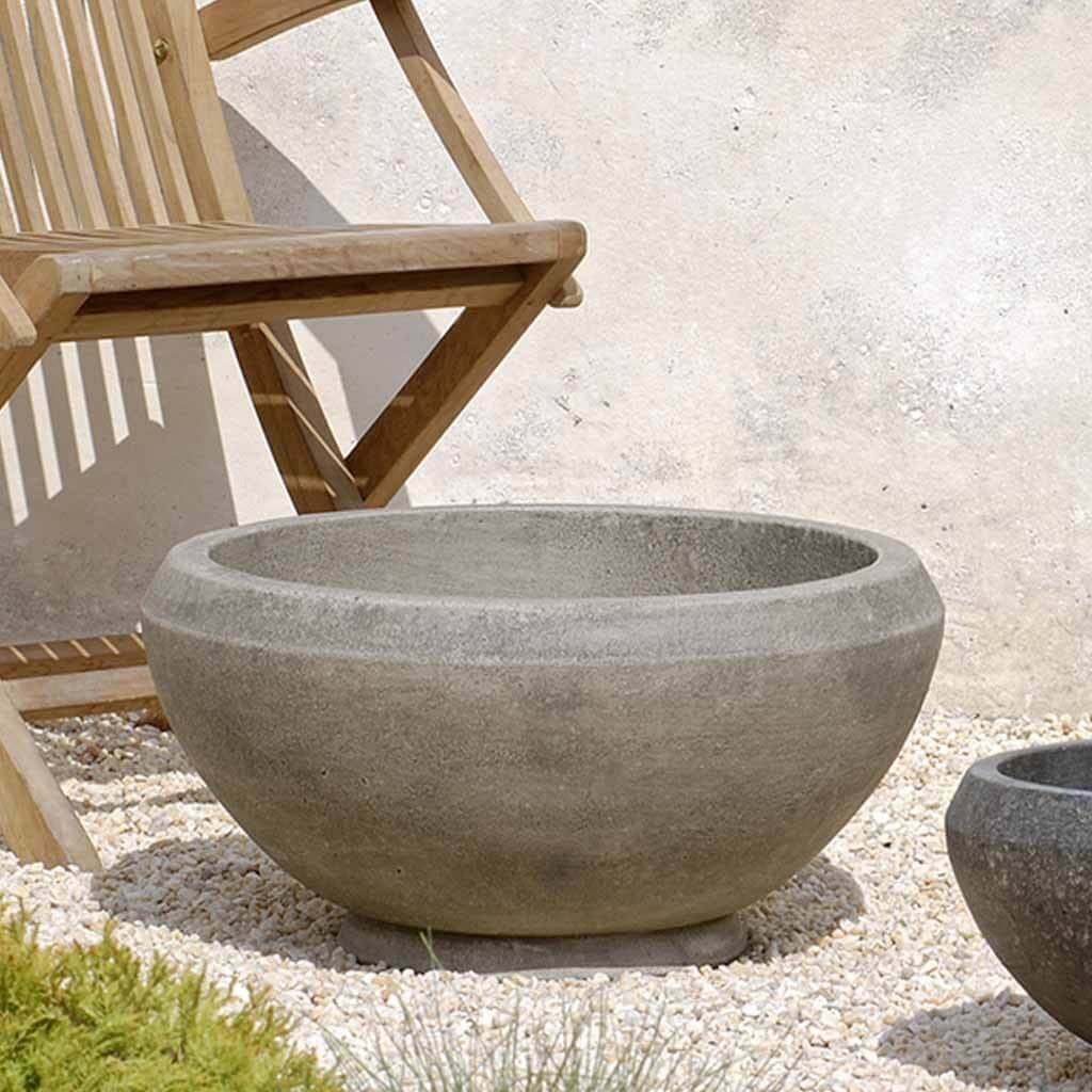 medium plant pots outdoor Giulia Medium Garden Planter