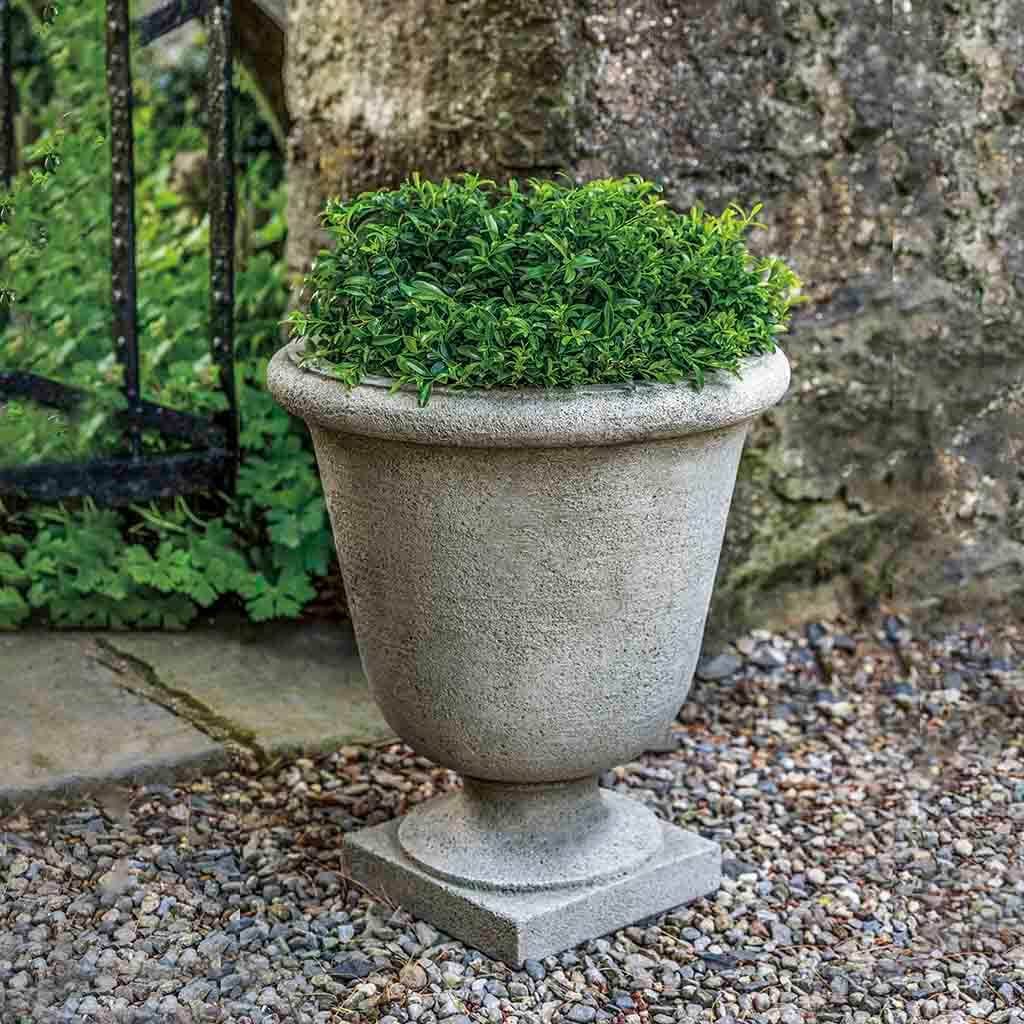 Hampton Terrace Urn Garden Planter