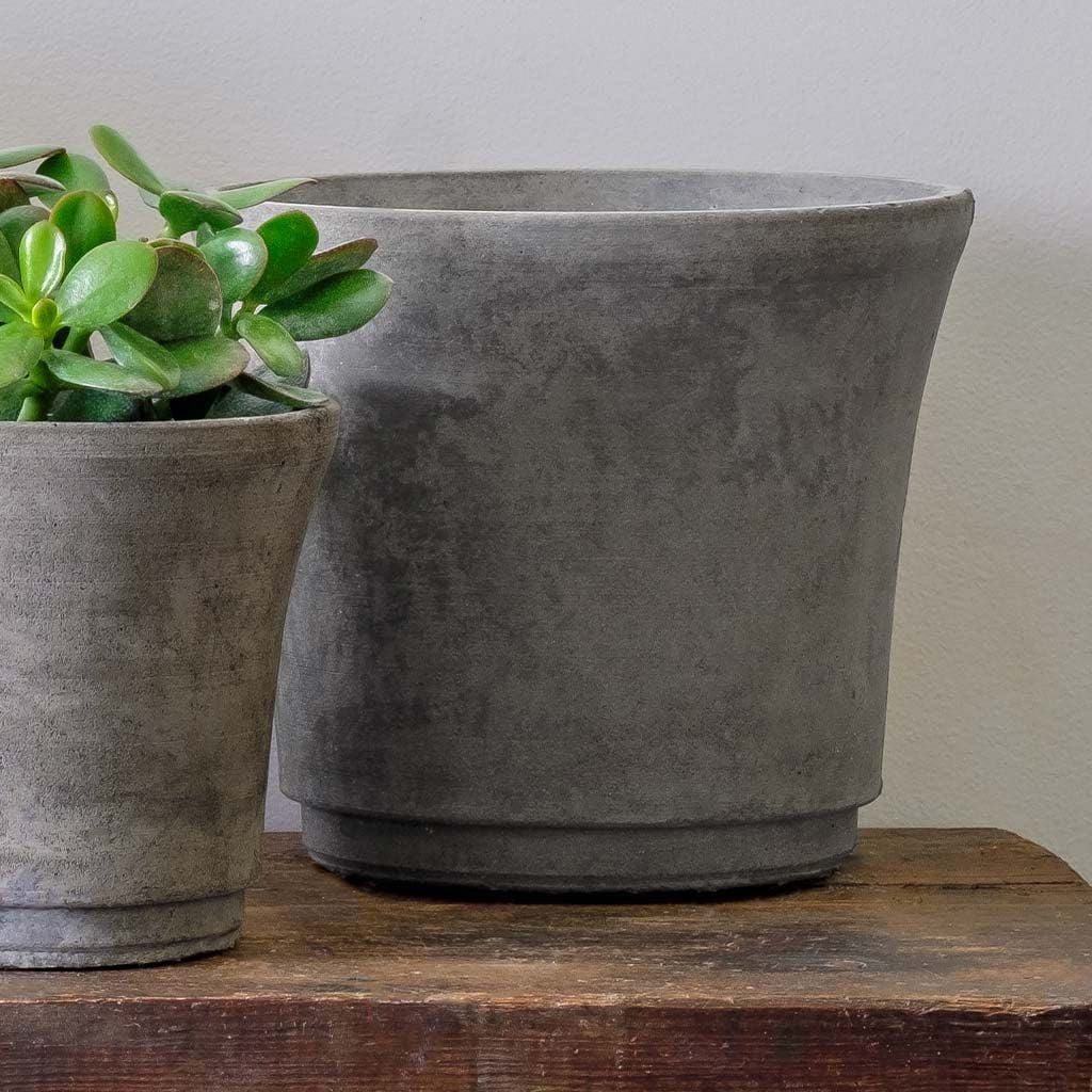 Cloche Small Lightweight Cast Stone Concrete Terrace Planter in Grey