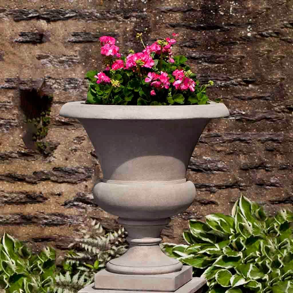 Wilton Urn Garden Planter