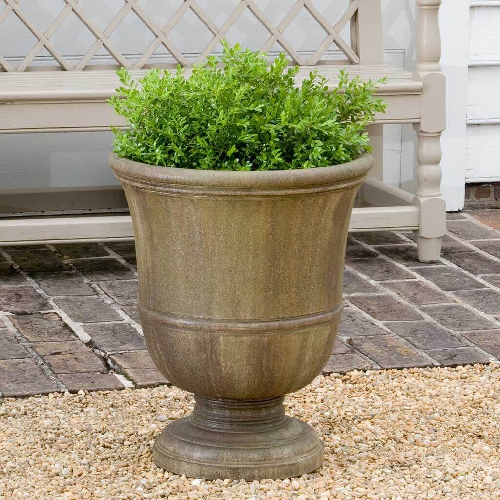 Williamsburg Orangery Urn Garden Planter