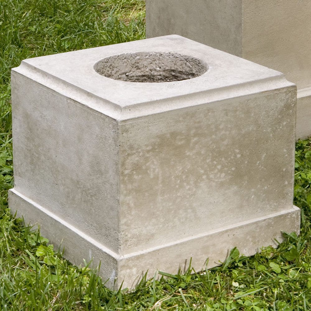 Classic Short Pedestal - Outdoor Art Pros