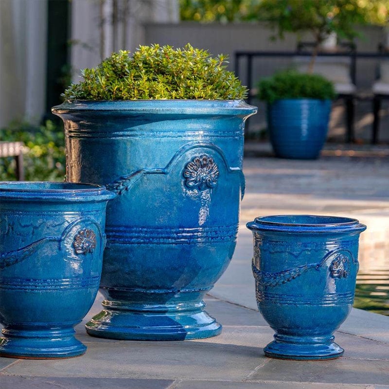 Coquille Anduze Urn Set of 3 in Cerulean Blue - Outdoor Art Pros