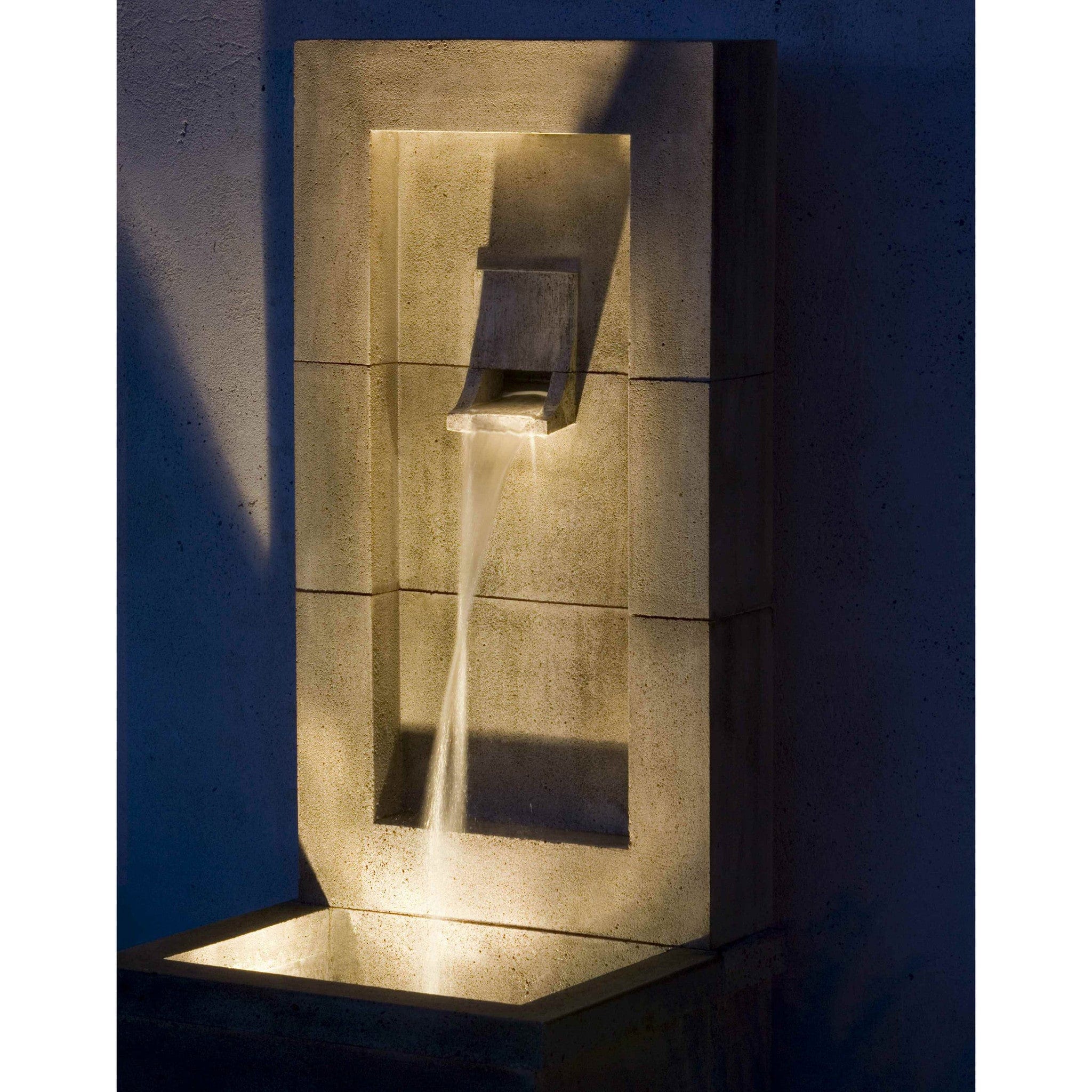 Moderne Wall Outdoor Fountain - Outdoor Art Pros