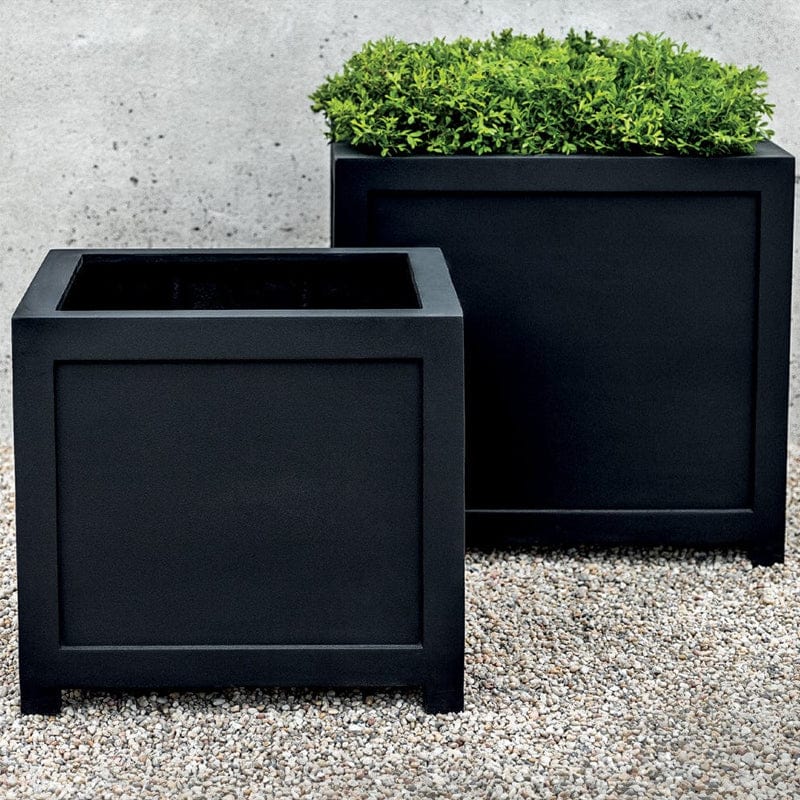 Oxford Square Planter in Onyx Black Lite - Outdoor Art Pros