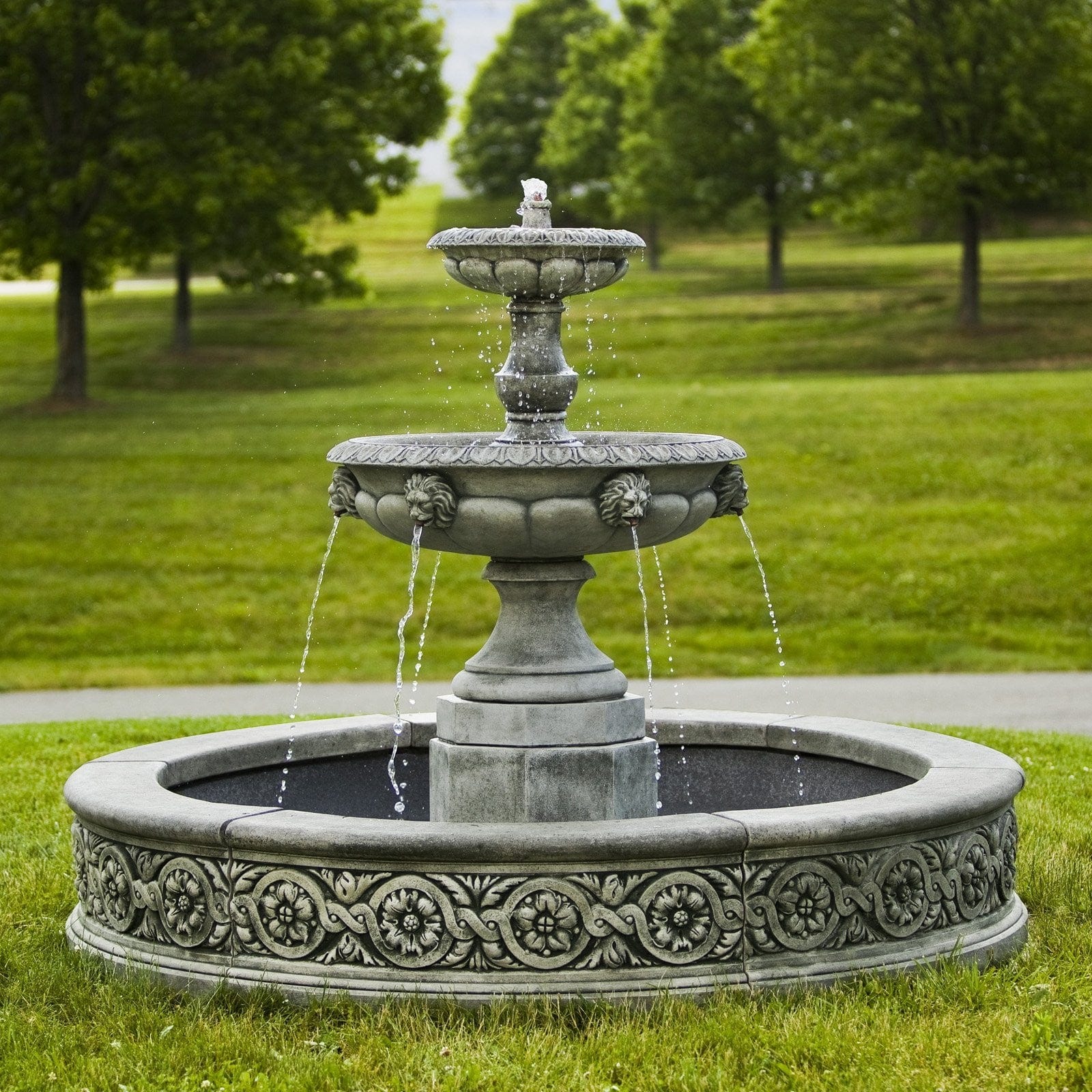 Garden hotsell water fountain