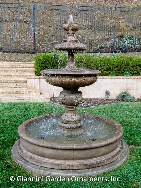 Piazza Veneta Outdoor Fountain With Lions Piped For Pond