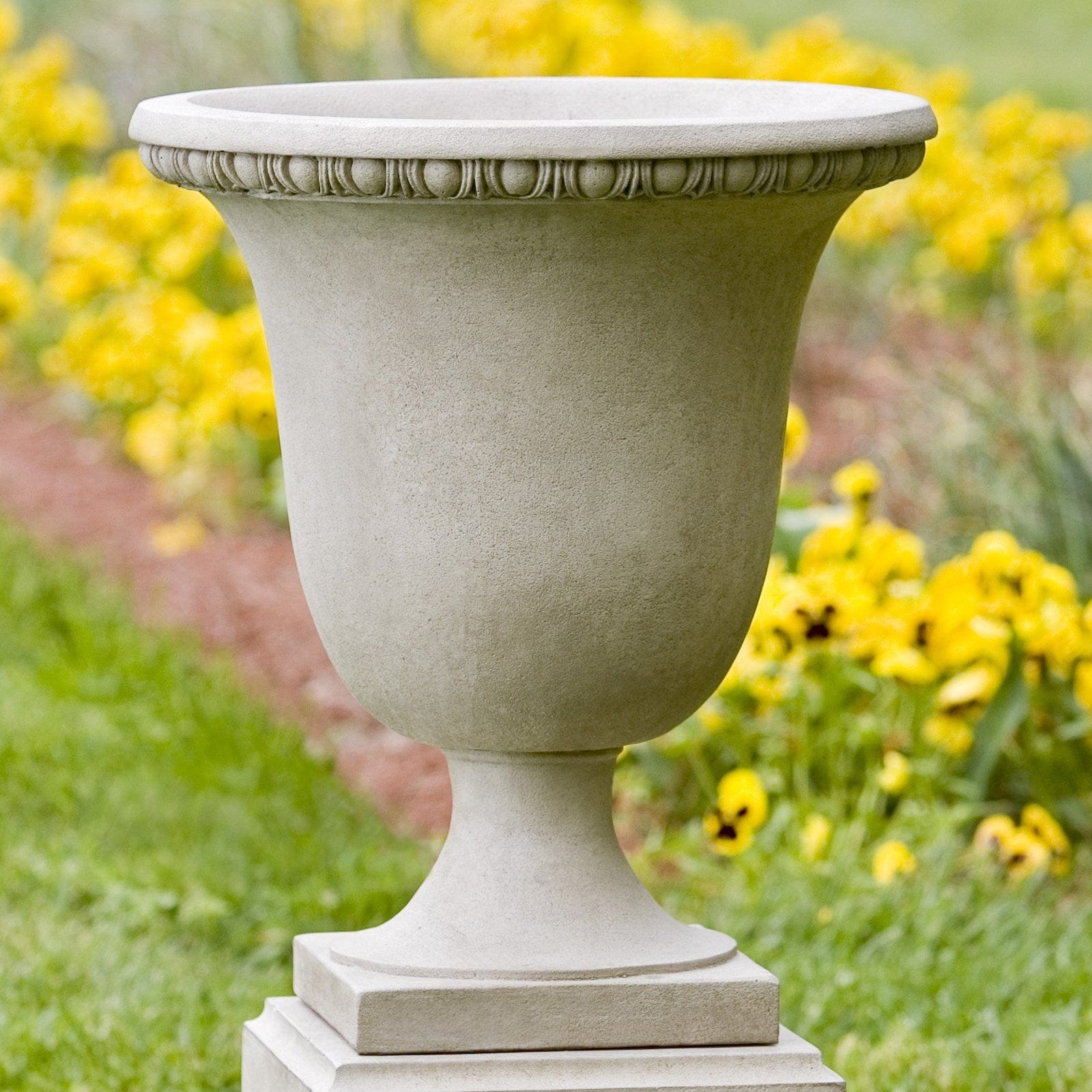 Williamsburg Egg & Dart Urn Garden Planter - Outdoor Art Pros