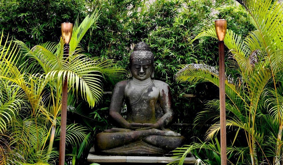 buddha stone garden statue