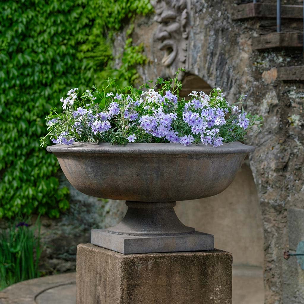 Apsley Urn Planter