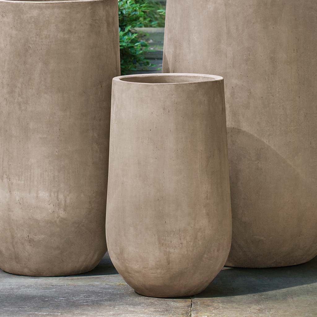 Telluride Small | Lightweight Cast Stone Concrete Planter in Brown