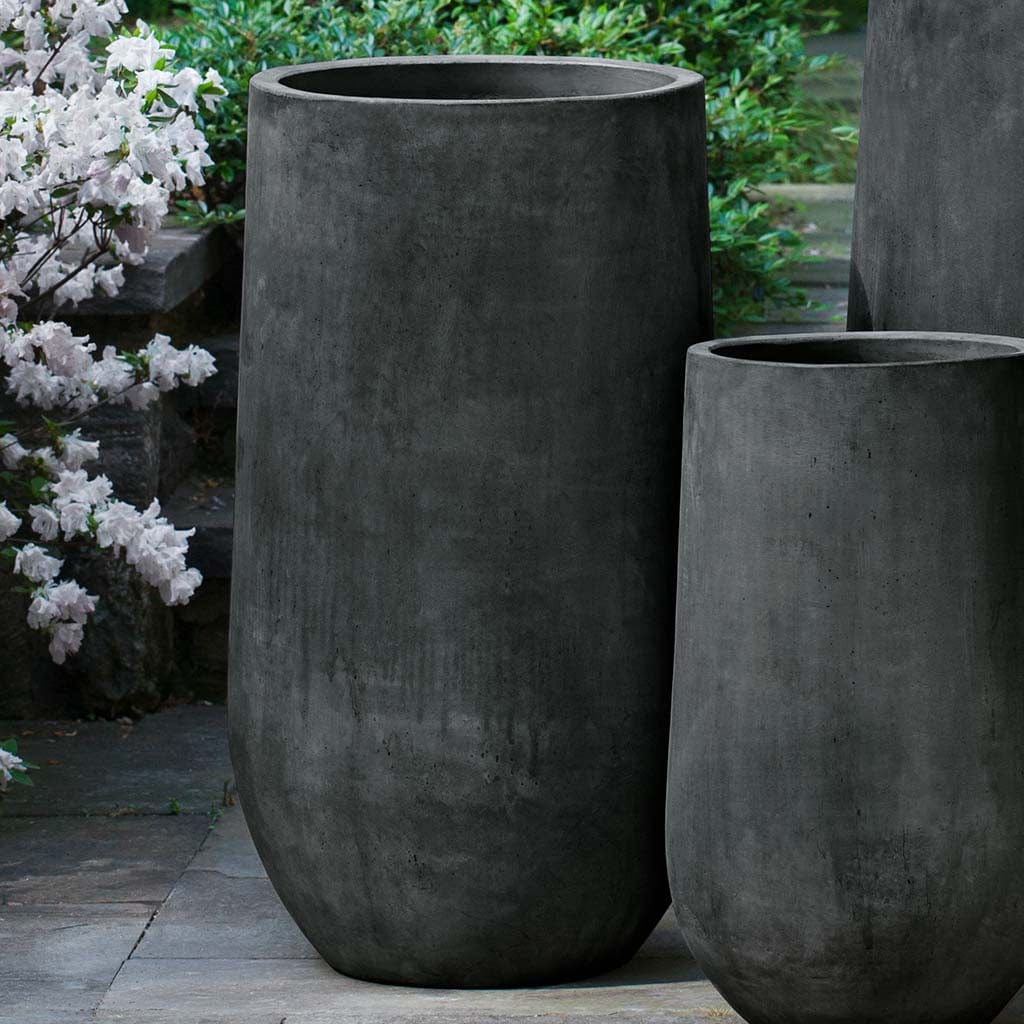 Telluride Medium | Lightweight Cast Stone Concrete Planter in Charcoal