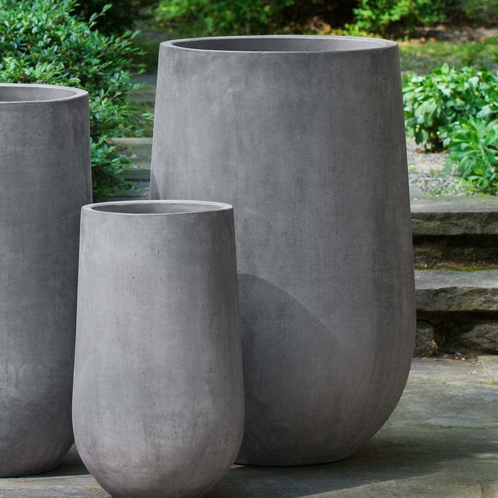 Telluride Tall | Lightweight Cast Stone Concrete Planter in Grey