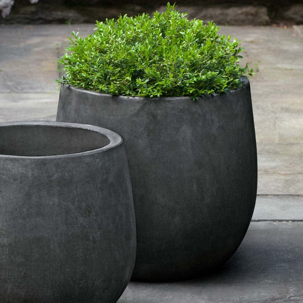 Montrose Large |Lightweight Cast Stone Concrete Planter in Charcoal