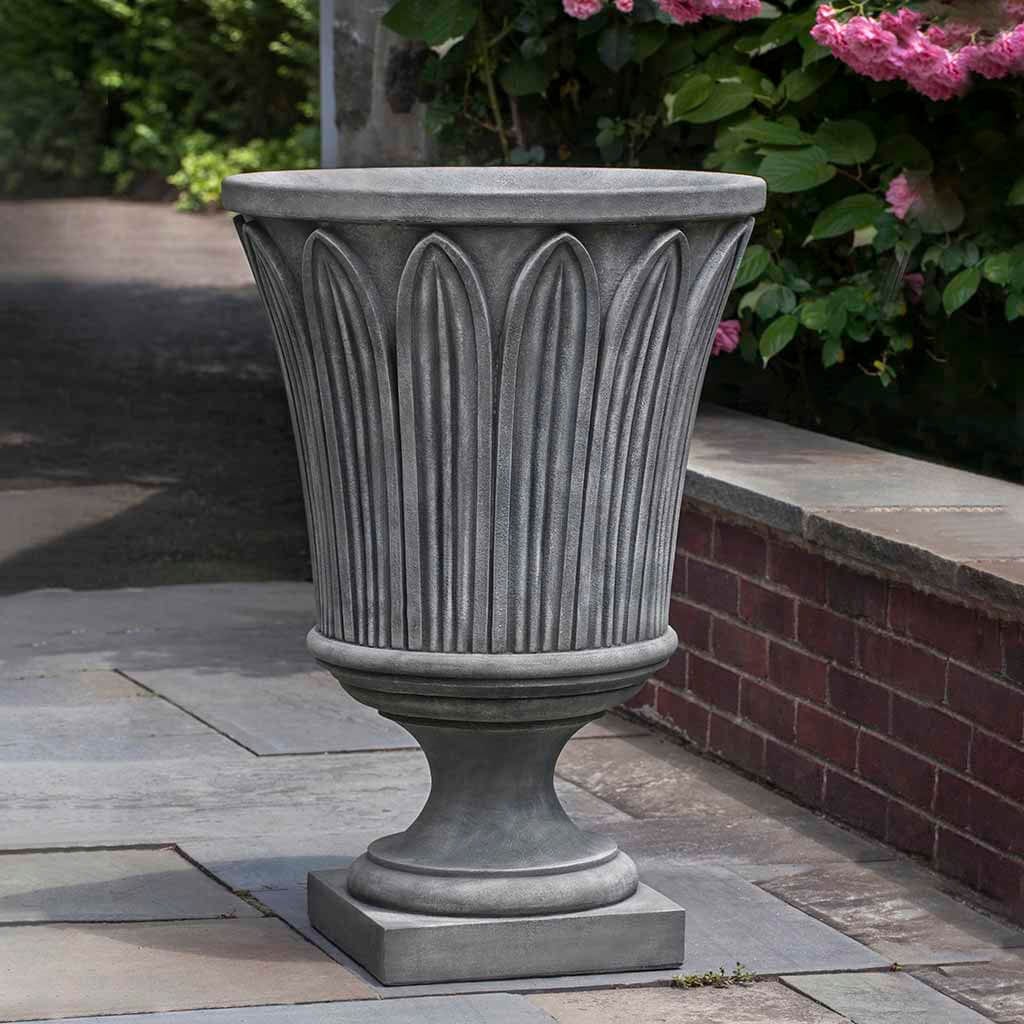 Las Palmas Urn Garden Planter