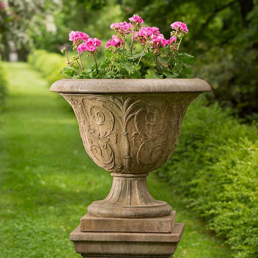 Palais Arabesque Urn Garden Planter