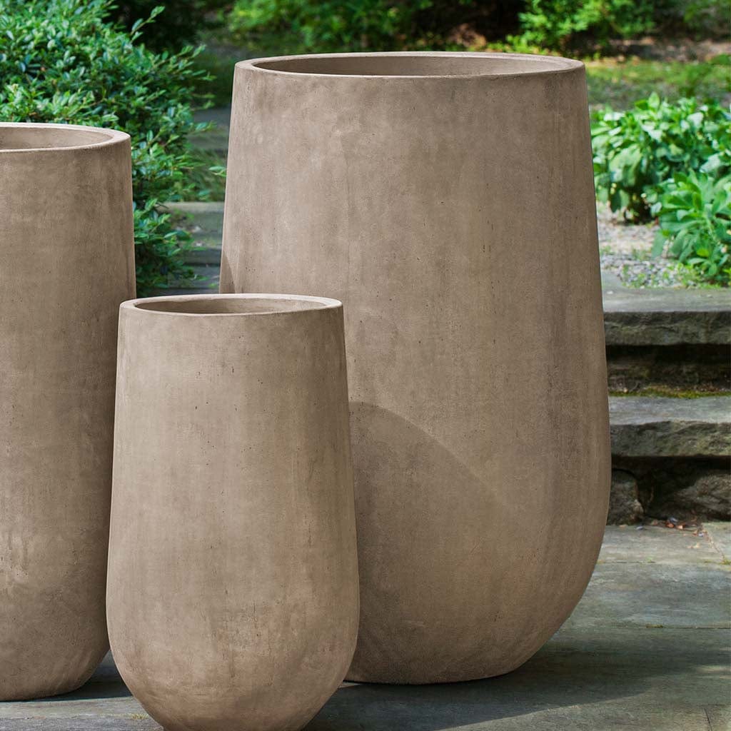 Telluride Tall | Lightweight Cast Stone Concrete Planter in Brown