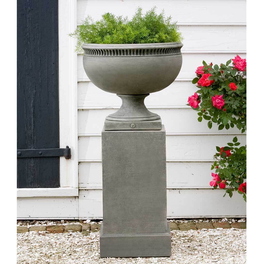 Williamsburg Tayloe House Urn with Classic Tall Pedestal