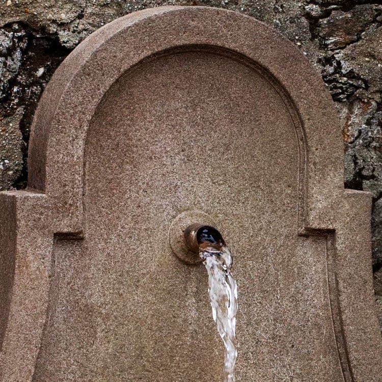 Closerie Wall Outdoor Fountain - Outdoor Art Pros