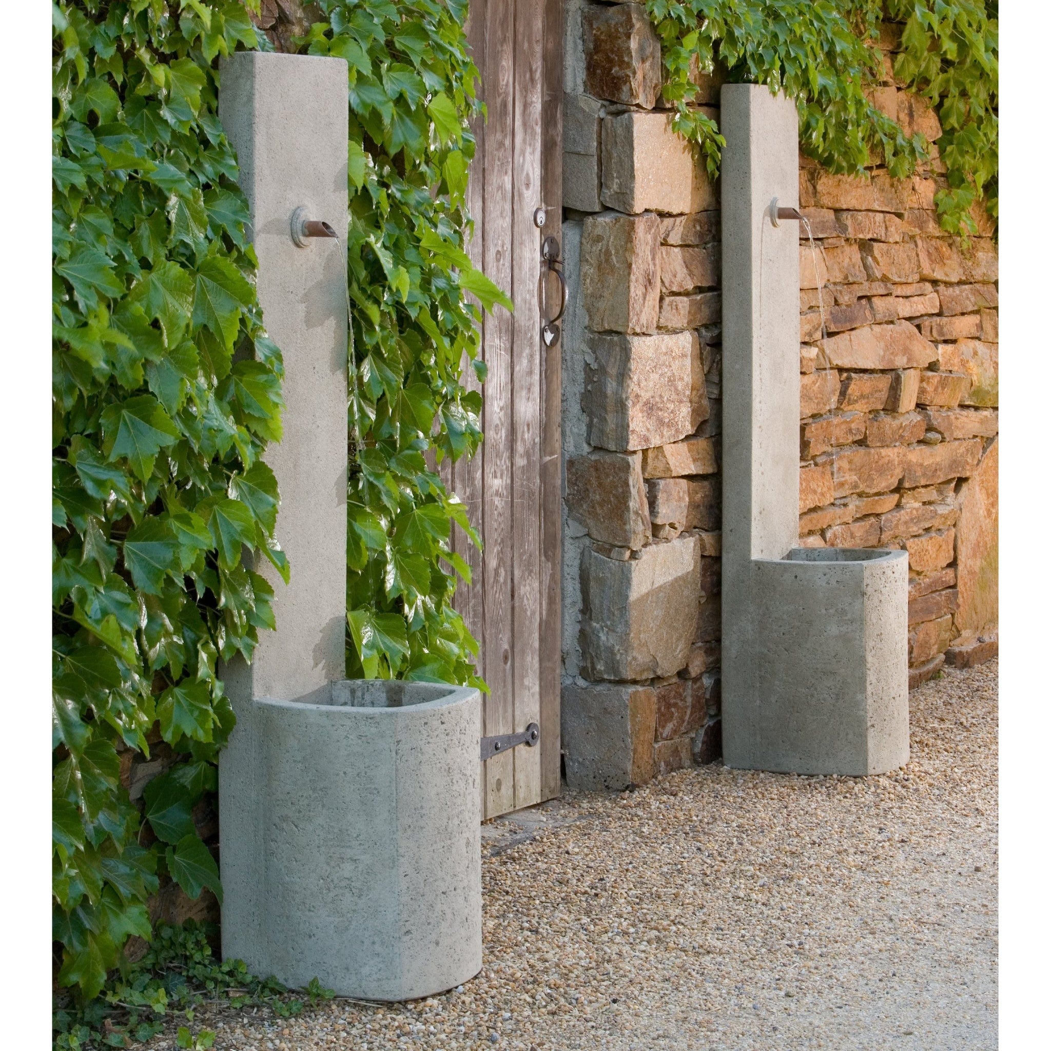 Echo Wall Water Fountain - Outdoor Art Pros