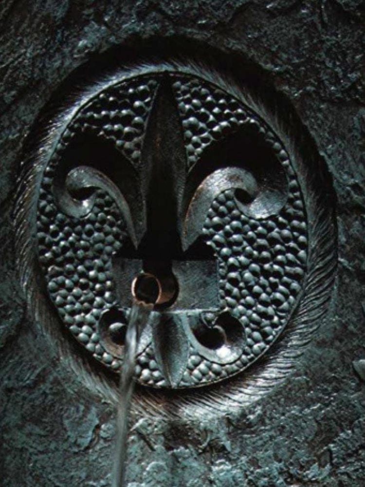 Fleur de Lys Single Spout Fountain - Outdoor Art Pros