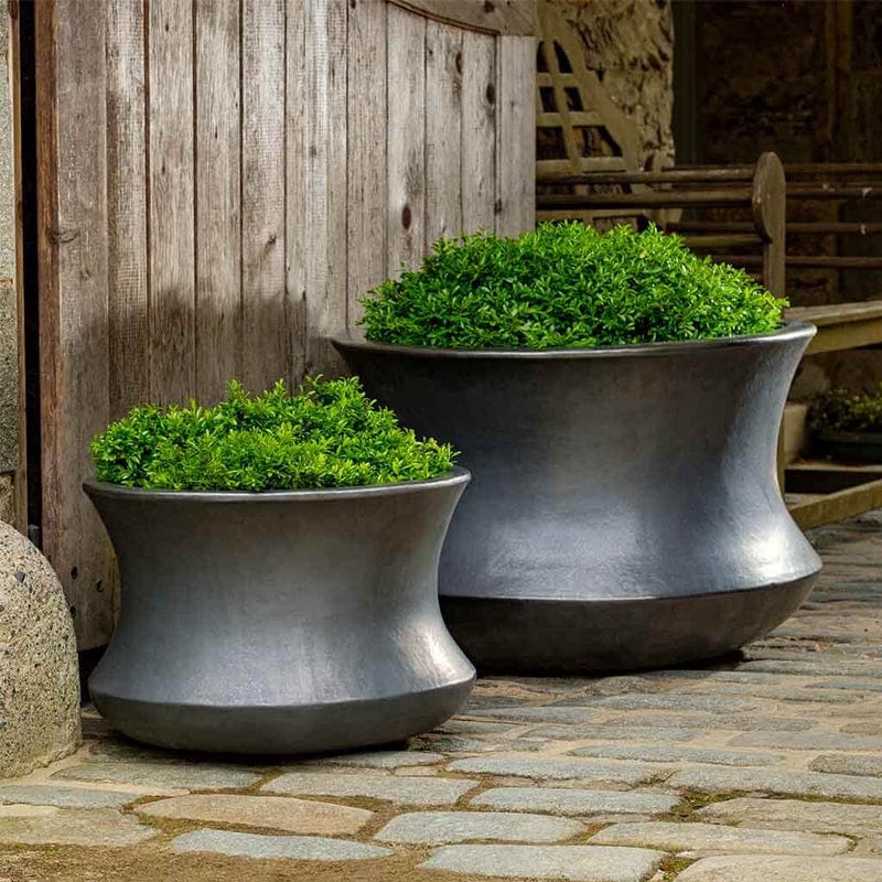 Jura Planter Set of 2 in Graphite - Outdoor Art Pros