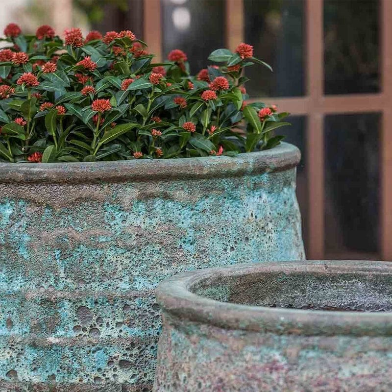 Knossos Planter Set of 2 in Verdigris Finish - Outdoor Art Pros