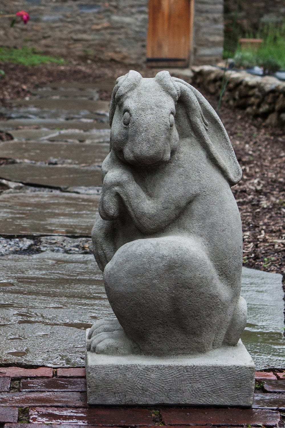 Newport Rabbit Garden Statue (Facing Left) - Outdoor Art Pros