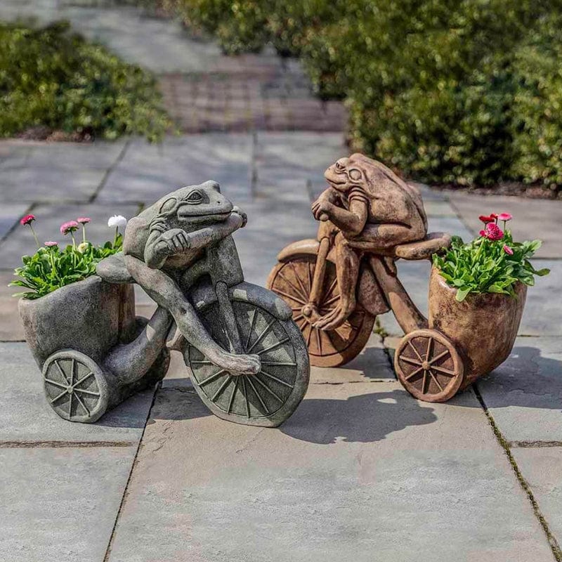Tricycle Frog Planter - Outdoor Art Pros